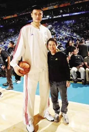 发挥出集体 发挥出集体