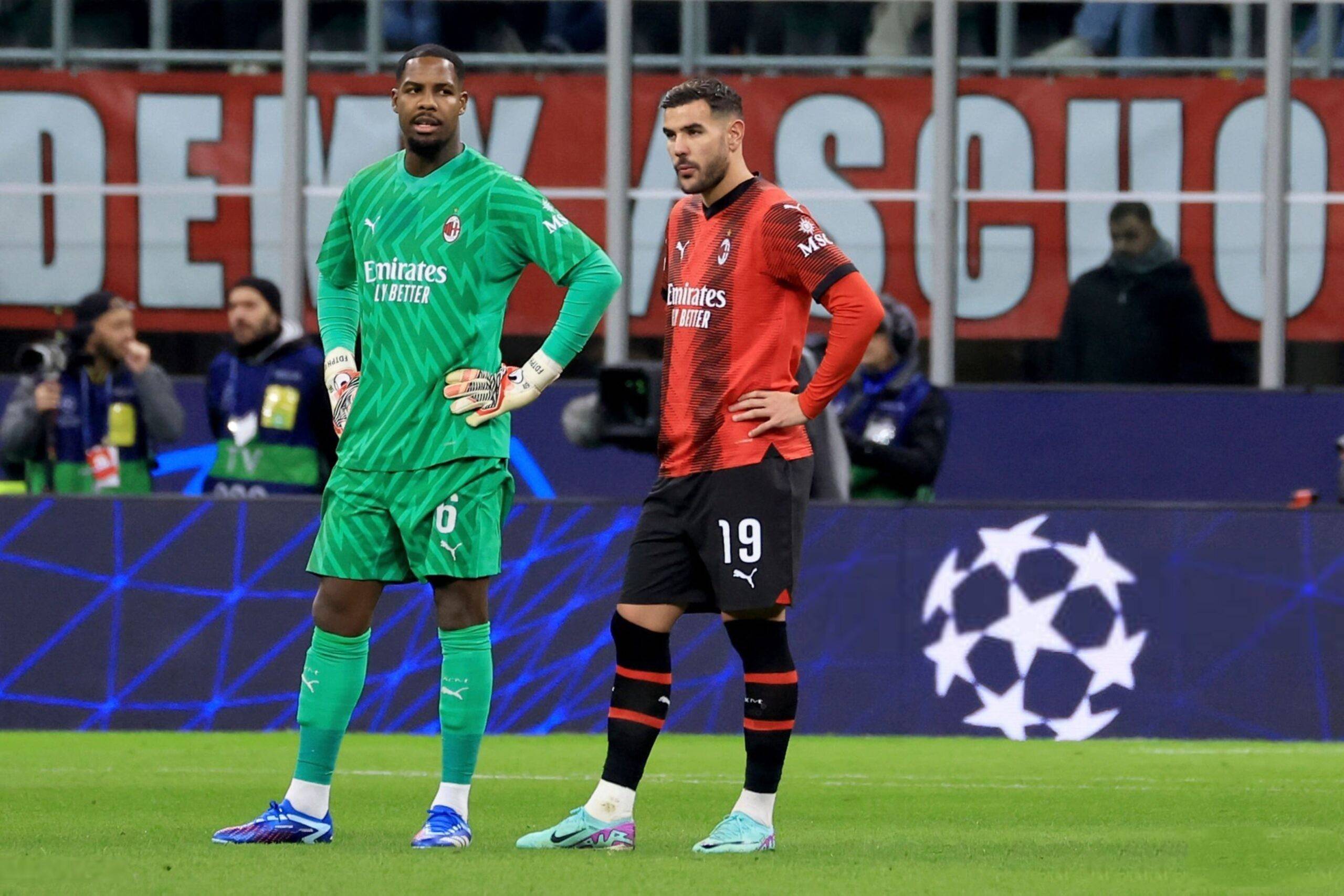 许多球迷质 许多球迷质