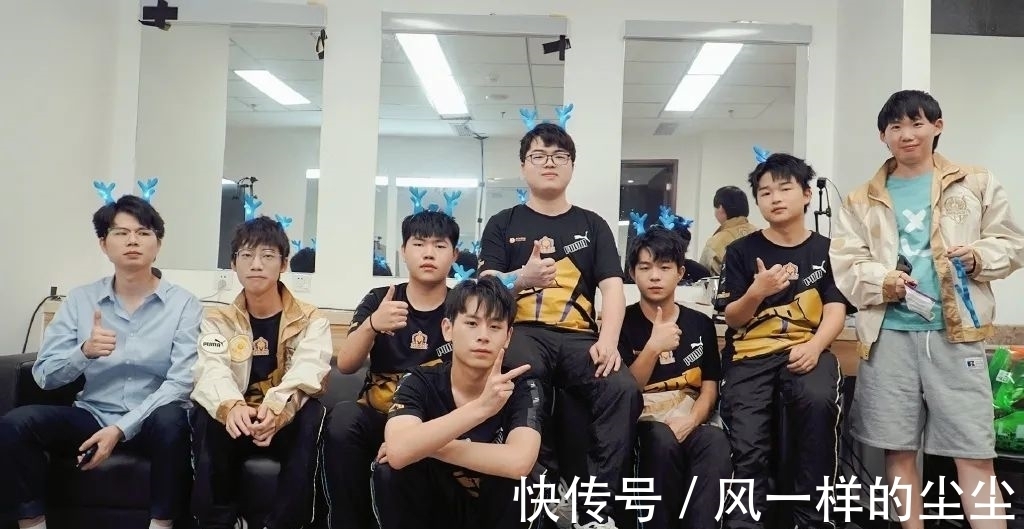 刻找到彼此 刻找到彼此