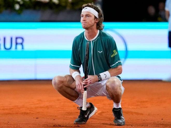 欧洲足坛屡 欧洲足坛屡