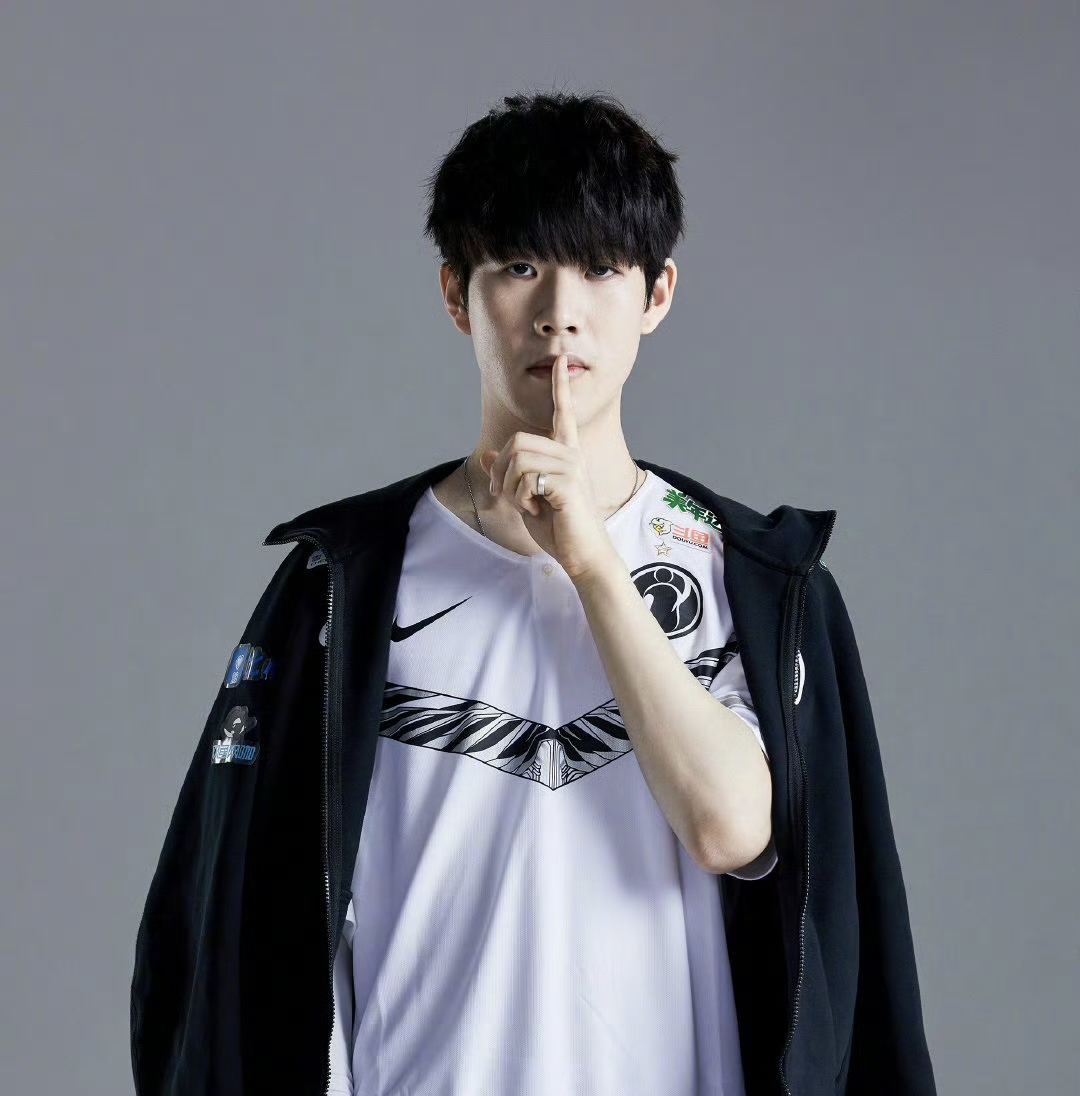 动证明了自 动证明了自