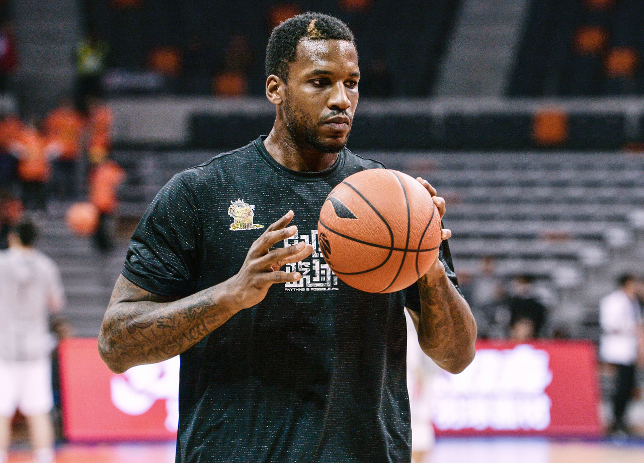 y将在新赛 y将在新赛